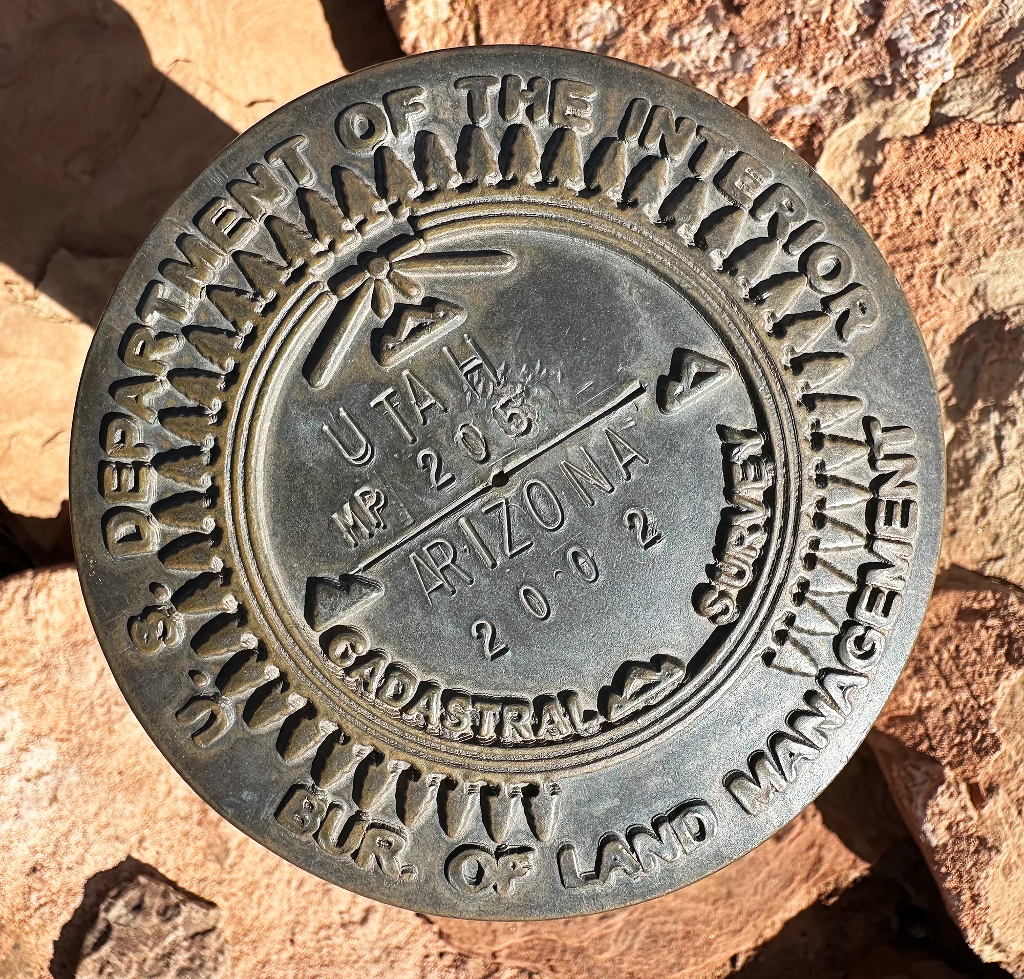 AZ-UT Mile 205 monument