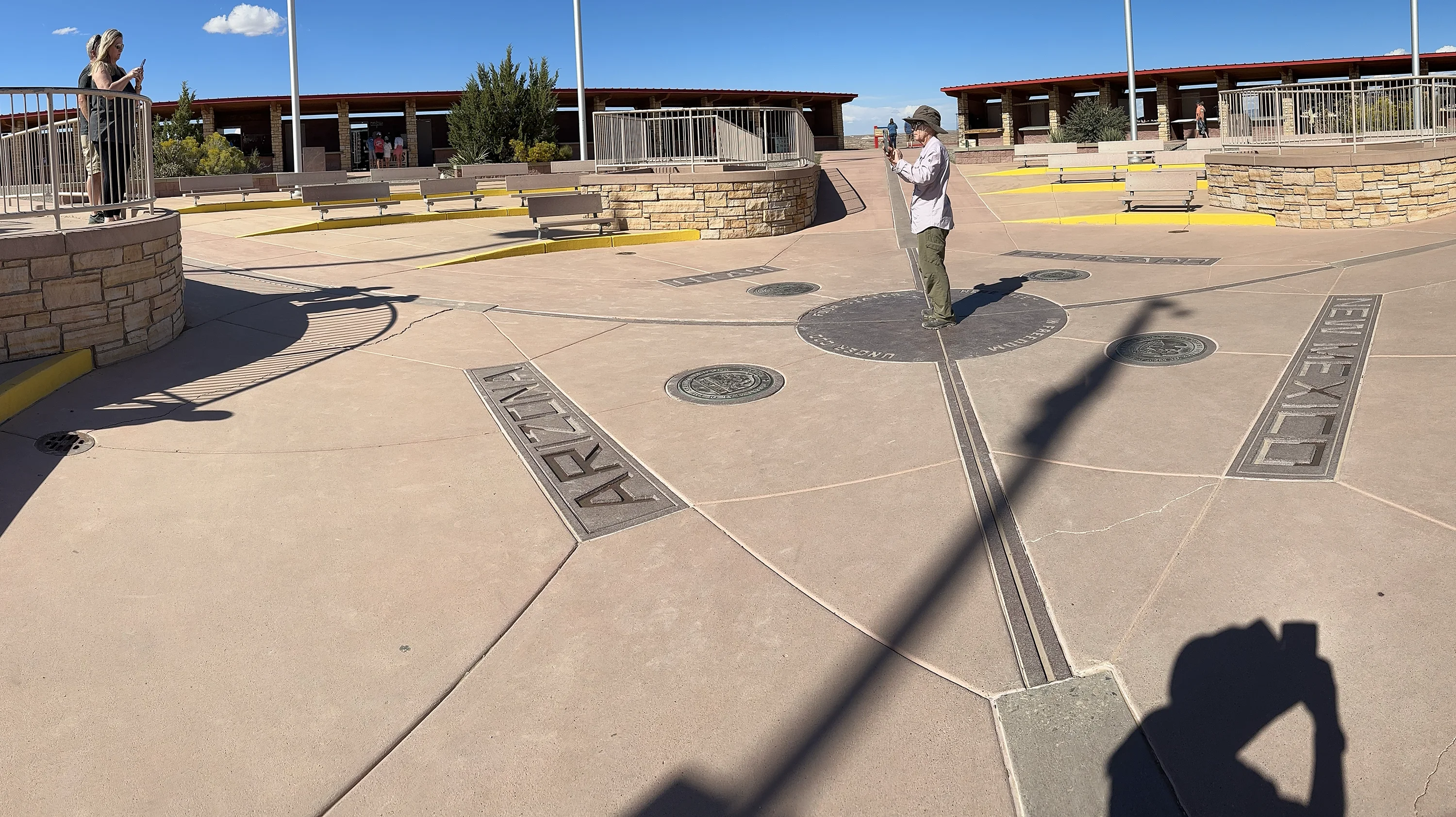 Four Corners plaze