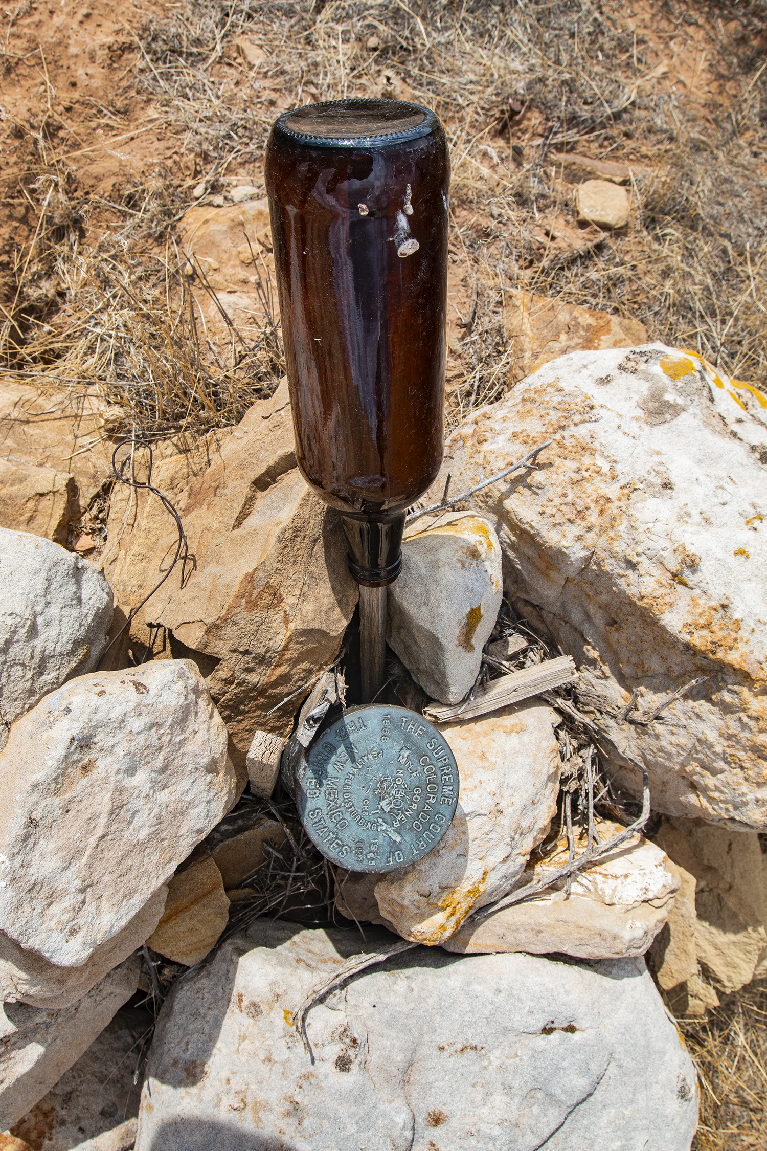CO-NM Mile 307 monument