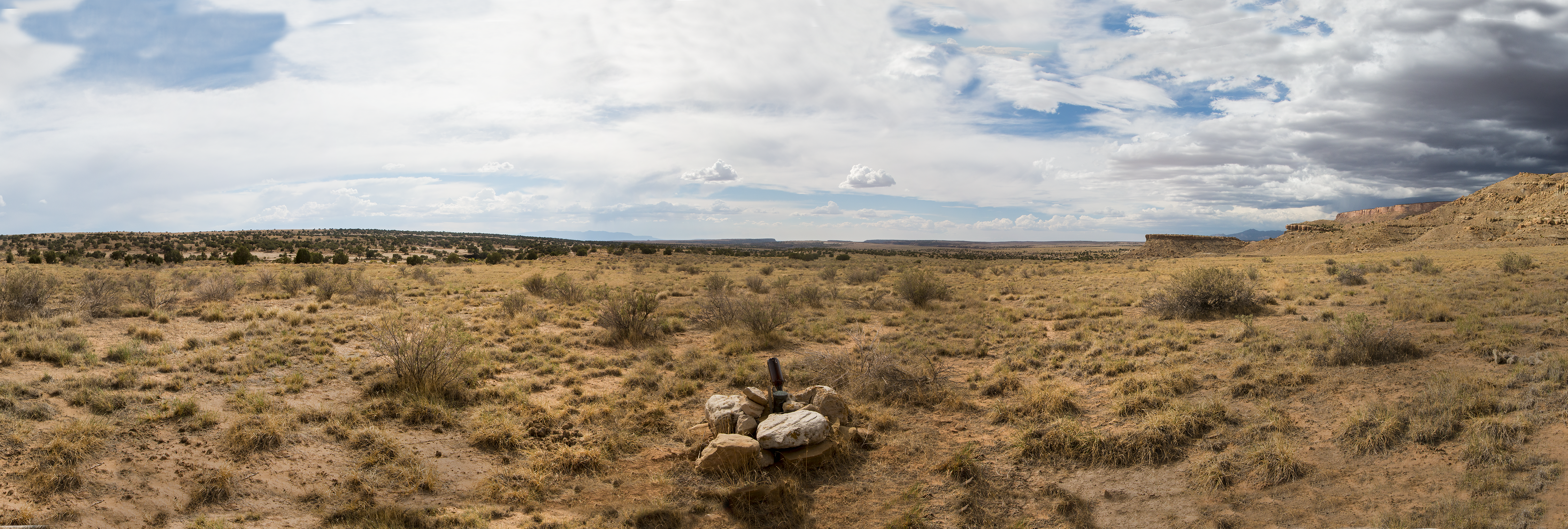 CO-NM Mile 307, looking west